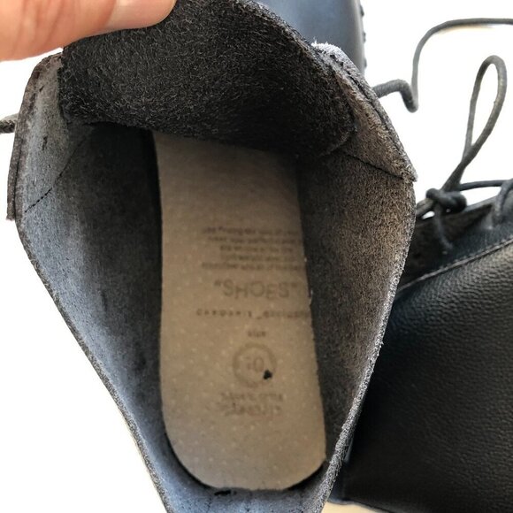 Caposhie Black Microfiber Chukka Ankle Boots US 10 Fits small more like 9 or 9.5 - Picture 10 of 16